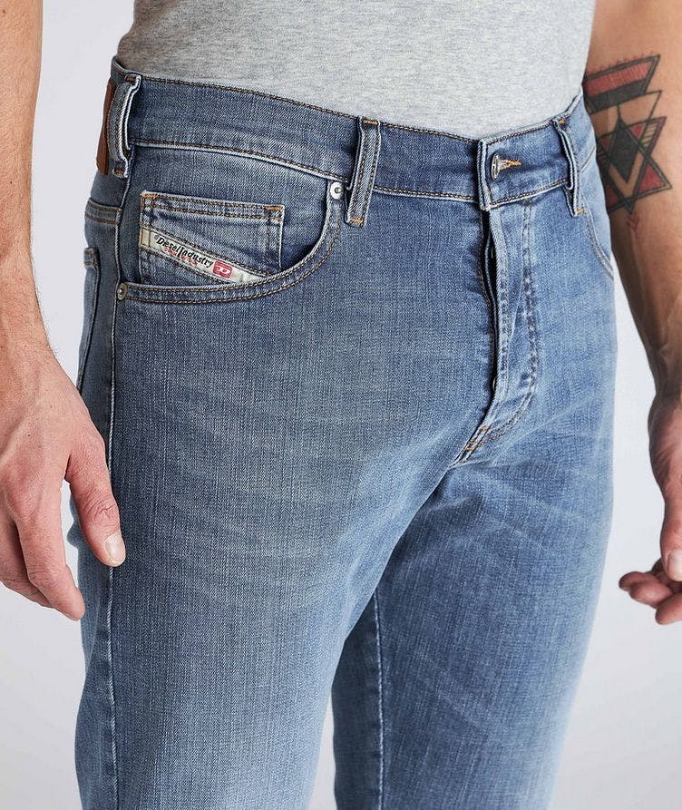 D-Yennox Tapered Fit Jeans image 3
