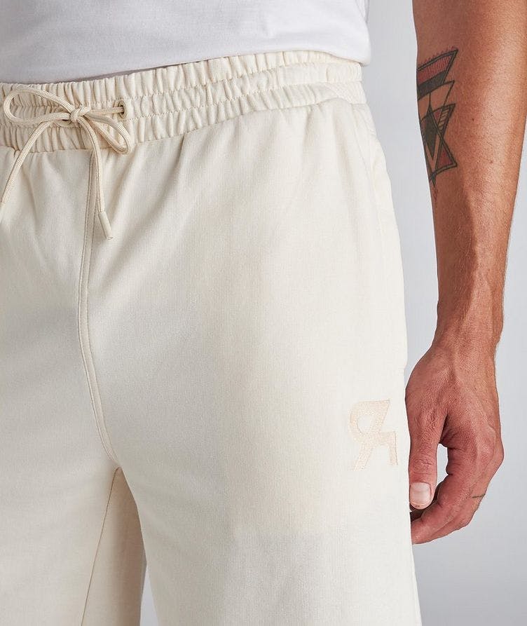 Water-Repellent Cotton Shorts image 3